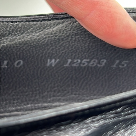 Bally of Switzerland Men's smooth black leather lace up oxfords - Picture 8 of 11